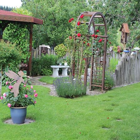 Ferienwohnung Haus Am Roetenberg Grafenhausen Eksteriør billede